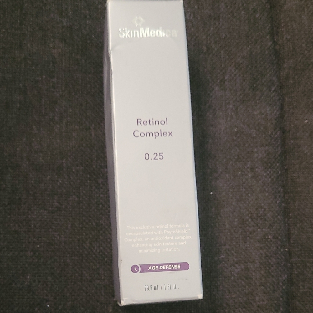 SkinMedica Retinol Complex 0.25 - White and Purple